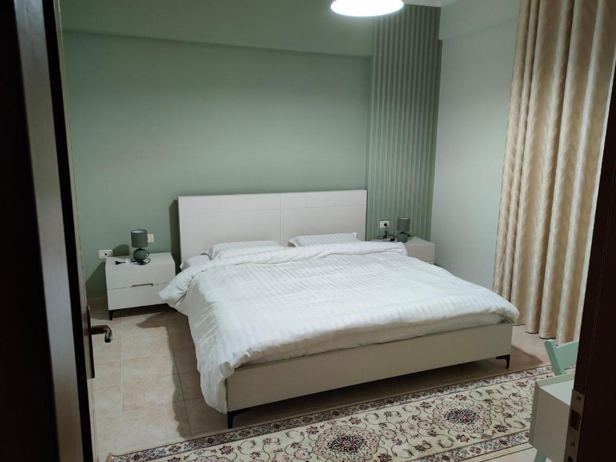 City Center Apartment Берат Экстерьер фото