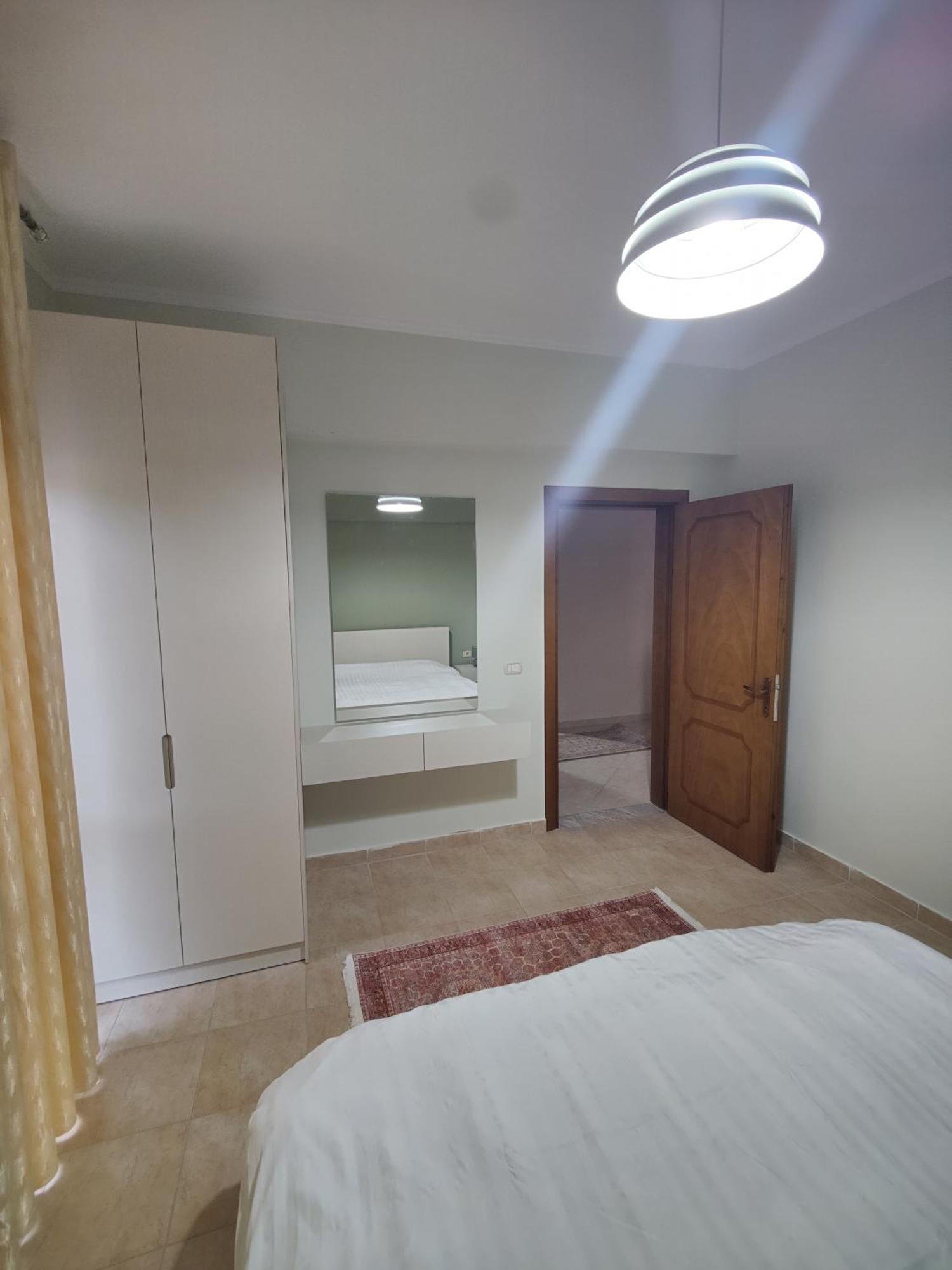 City Center Apartment Берат Экстерьер фото